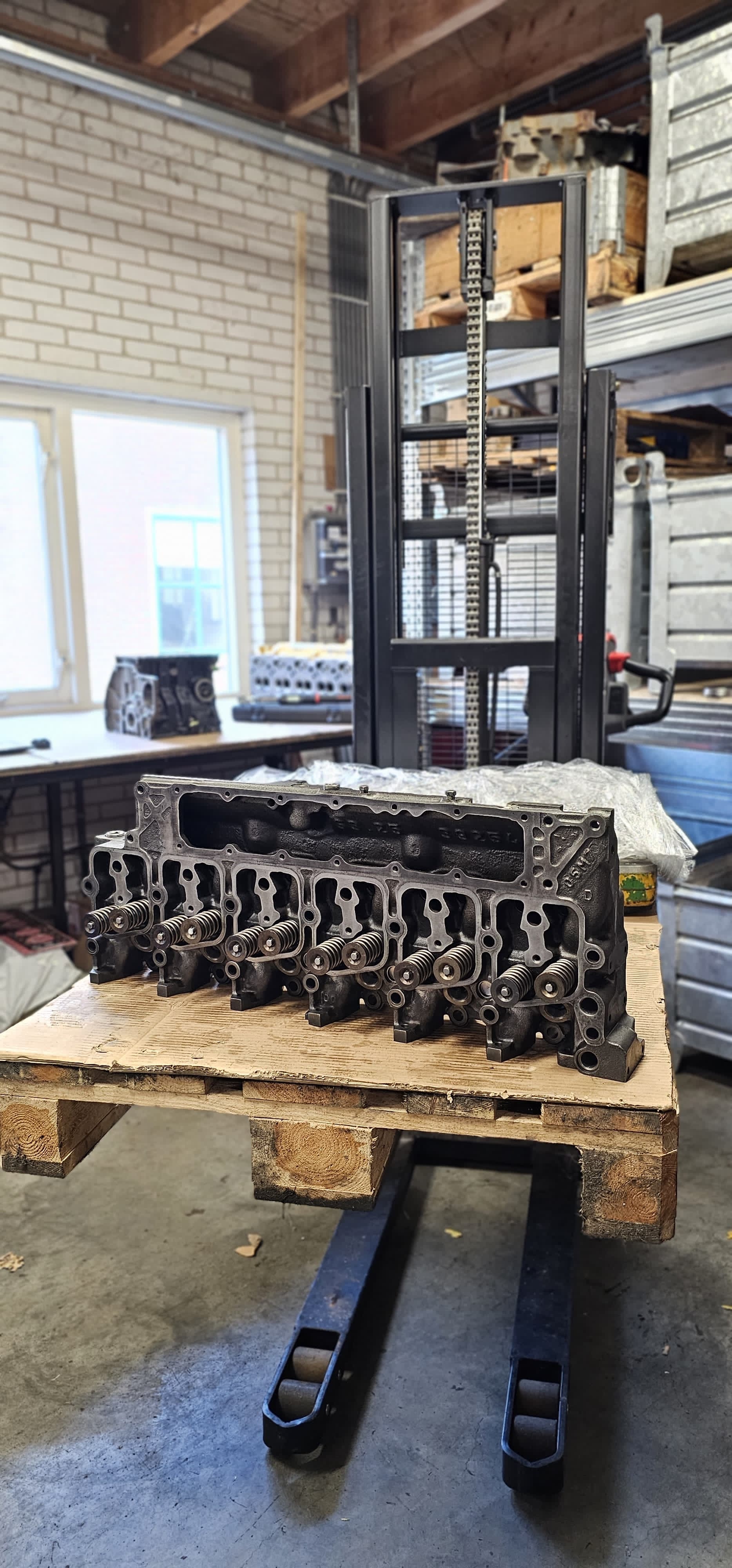 Gereviseerde cilinderkop Cummins 6B, BT